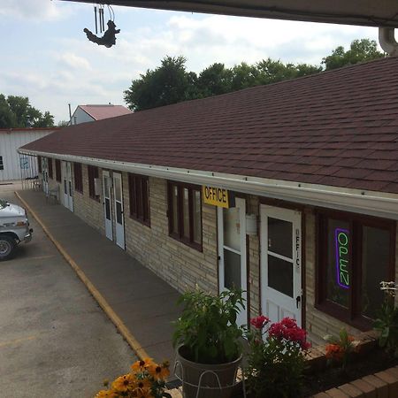 La Conne Motel Corning Zewnętrze zdjęcie