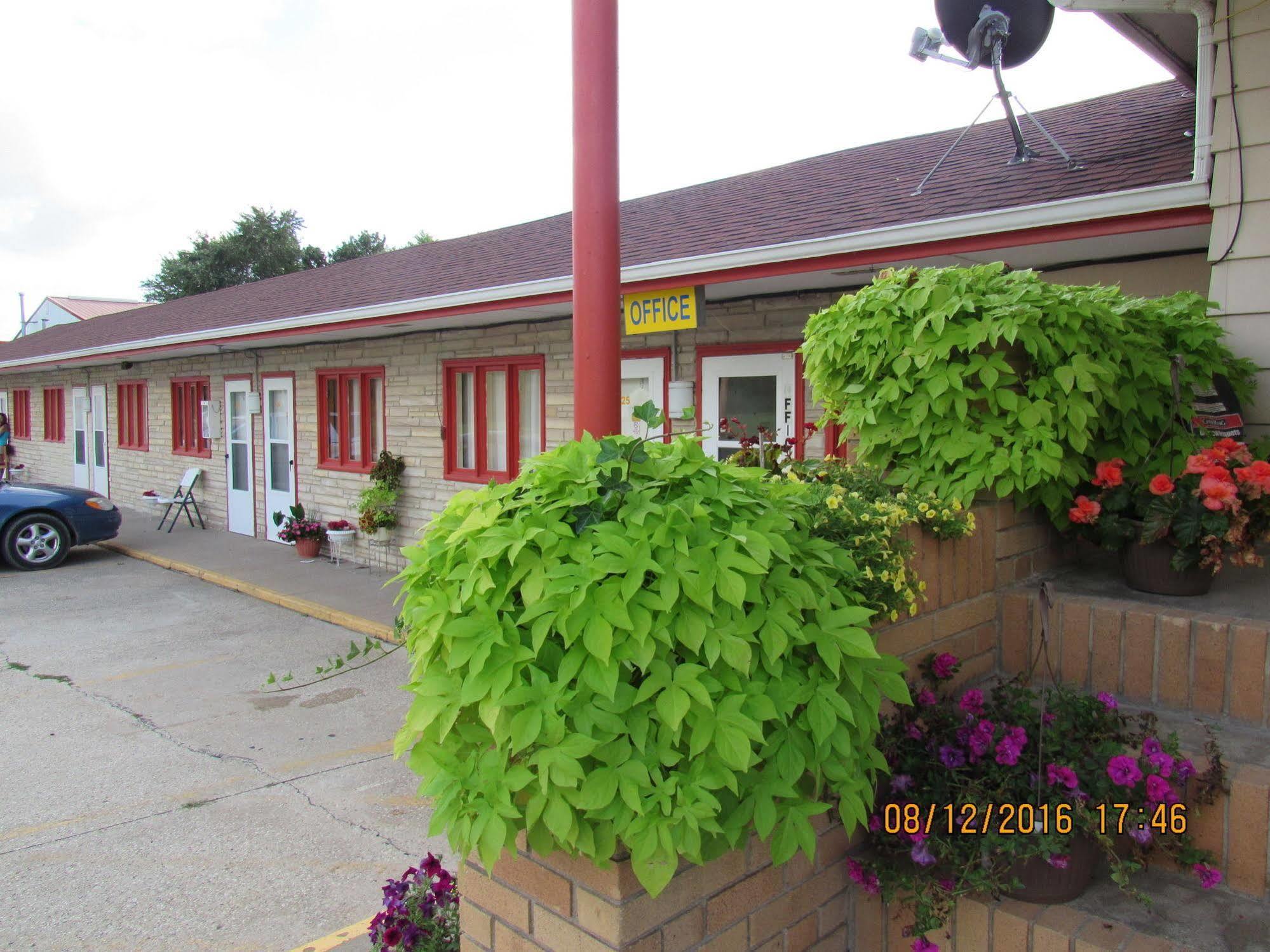 La Conne Motel Corning Zewnętrze zdjęcie